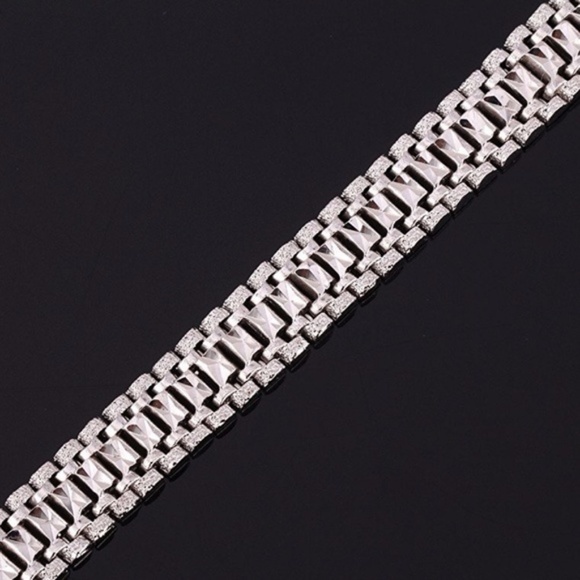 Mens "Adrian" Platinum Plated Link Bracelet - Picture 3 of 3